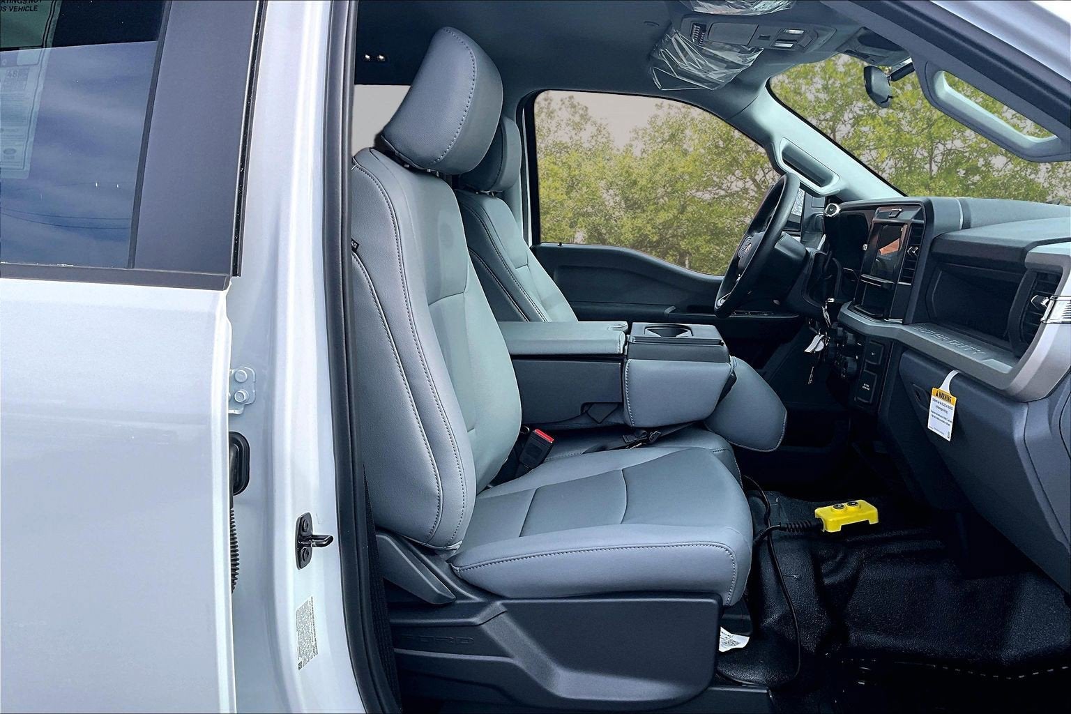 2026 Ford F-450 W/ 12' Landscape Dump F-450® XL