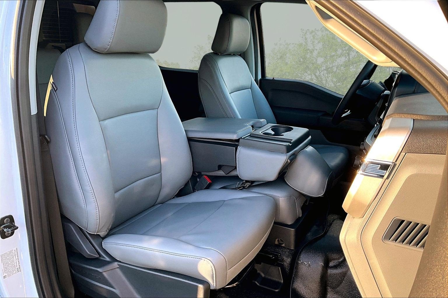 2026 Ford F-550 W/ 12' Landscape Dump XL