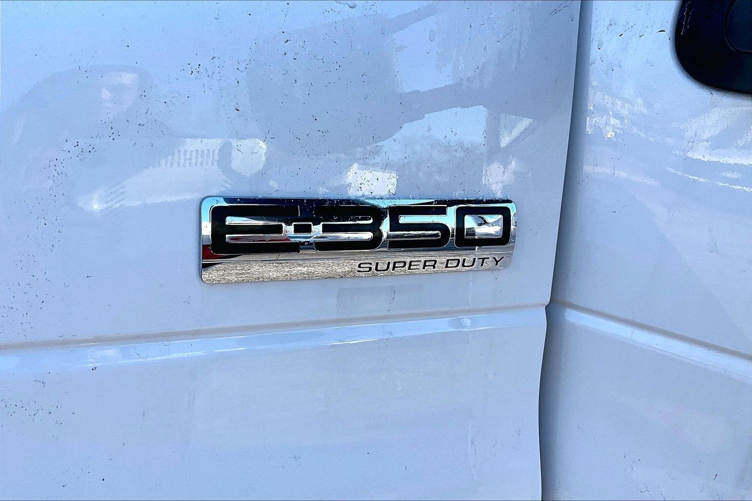 2026 Ford E-Series Cutaway E-350 SRW 138" WB