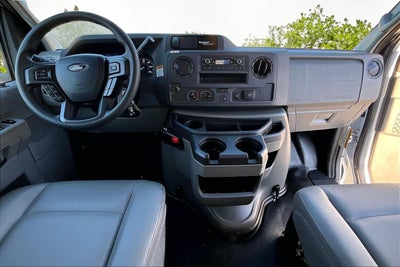 2026 Ford E-Series Cutaway E-350 SRW 138" WB