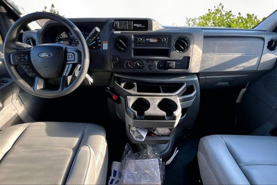 2026 Ford E-Series Cutaway E-350 SRW