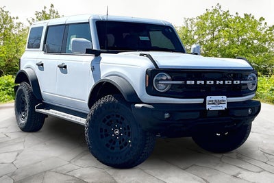 2026 Ford Bronco Outer Banks®