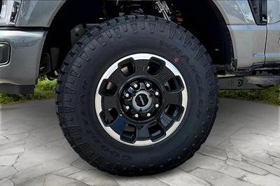 2025 Ford Super Duty F-350 SRW Lariat