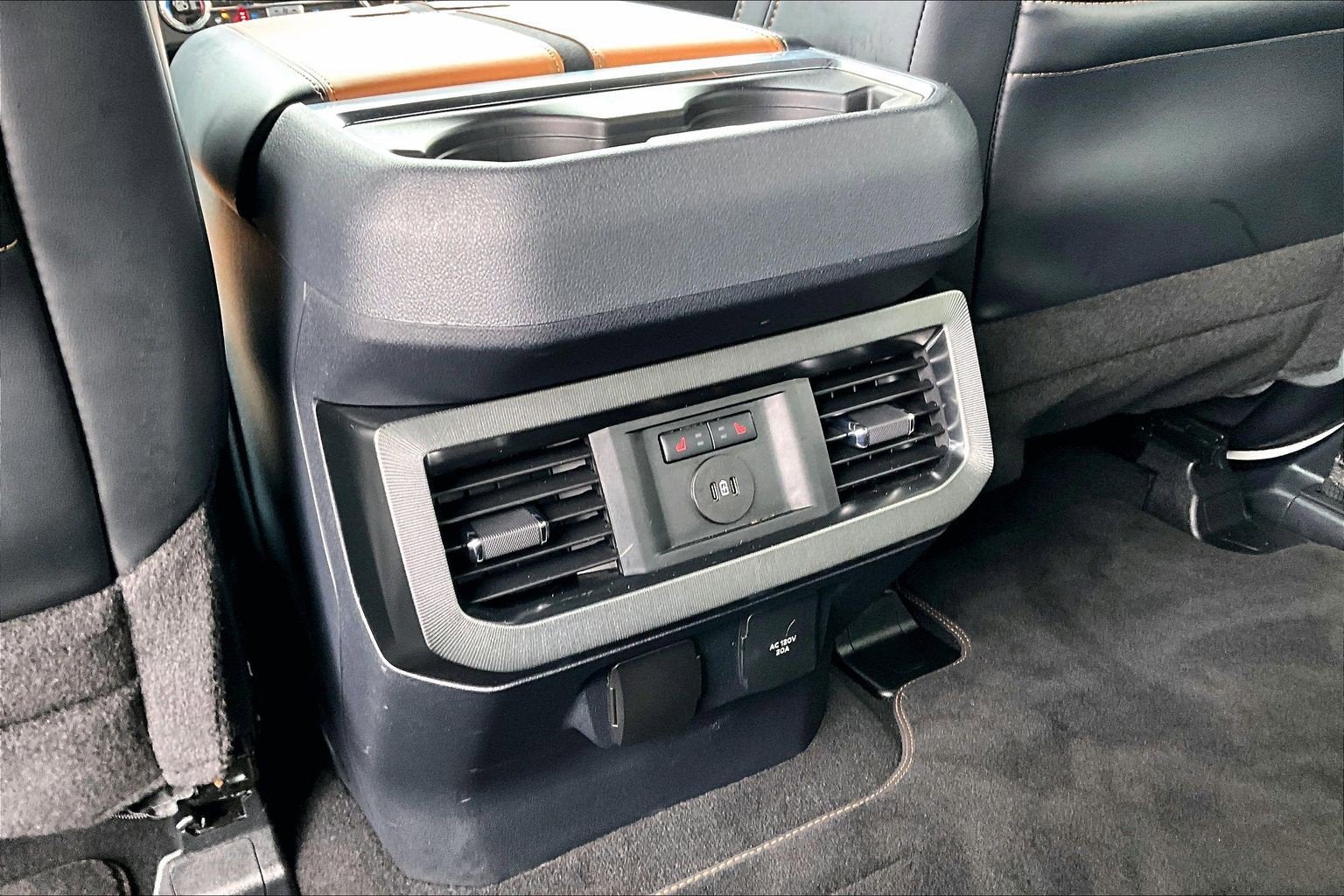 2024 Ford Super Duty F-450 DRW 4WD