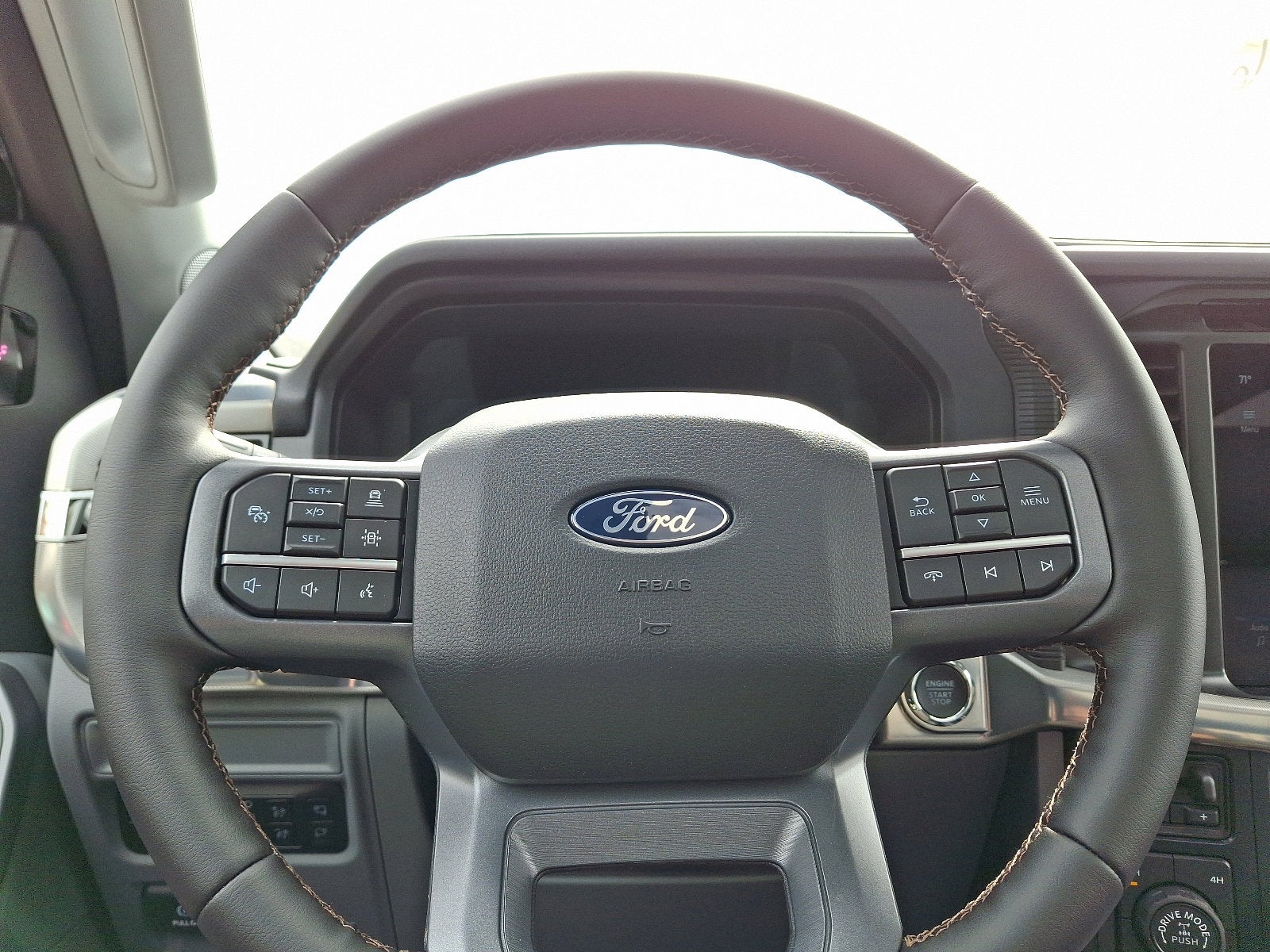 2025 Ford F-150 Lariat Powerboost FX4 Off Road Package / Twin Panel Moonroof