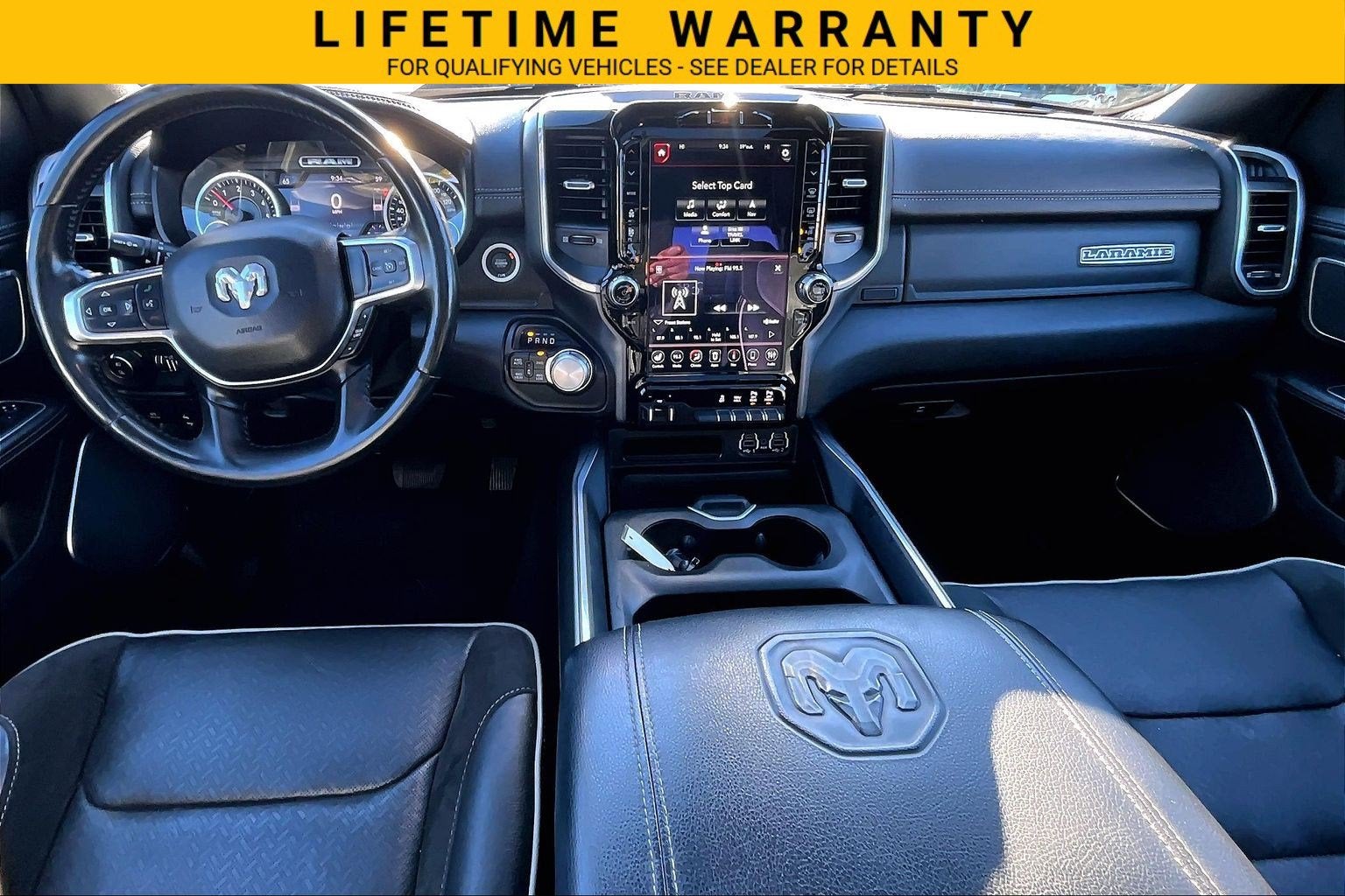 2021 RAM 1500 Laramie Crew Cab 4x4 5'7" Box