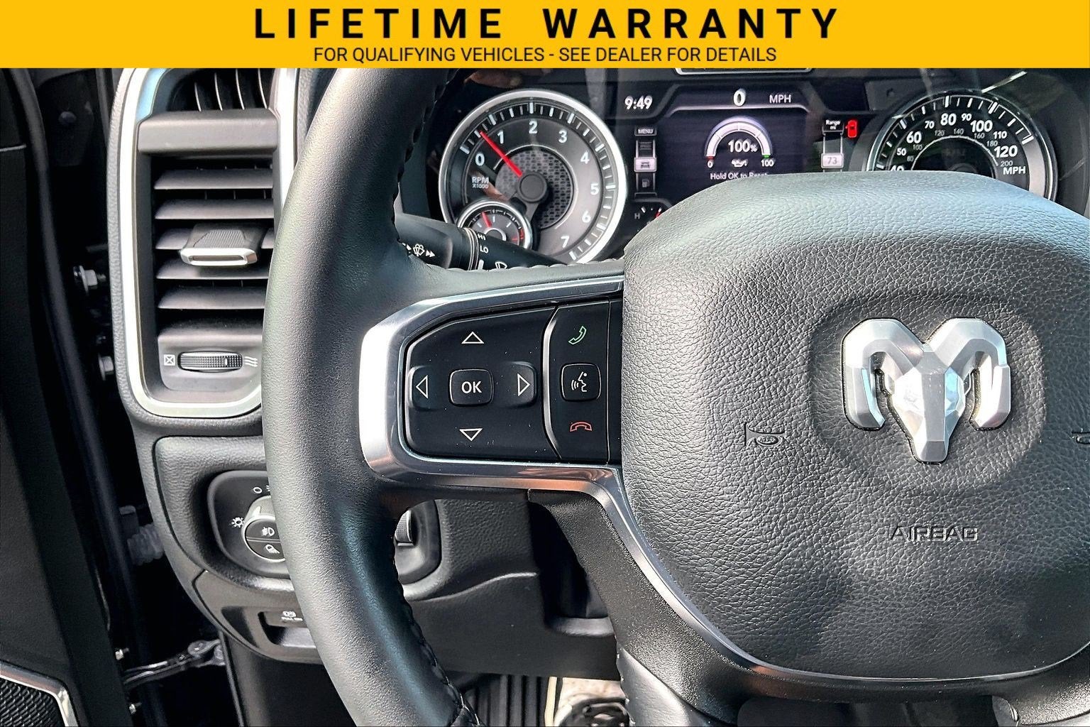 2024 RAM 1500 Laramie Crew Cab 4x4 5'7" Box