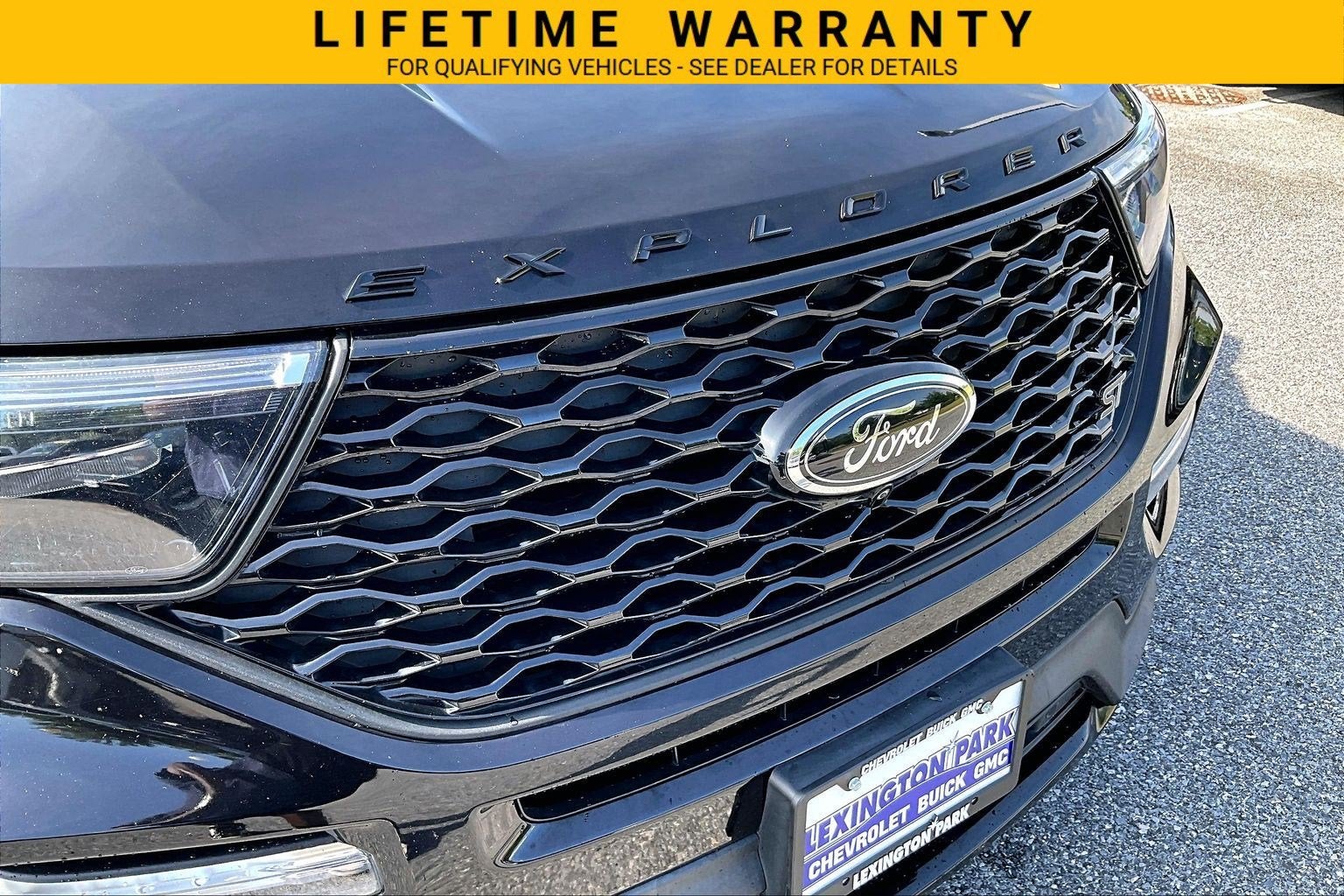 2022 Ford Explorer ST