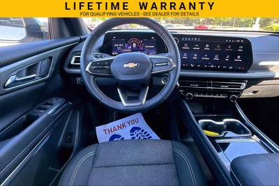 2024 Chevrolet Traverse LT