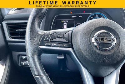 2022 Nissan LEAF SV 40 kWh