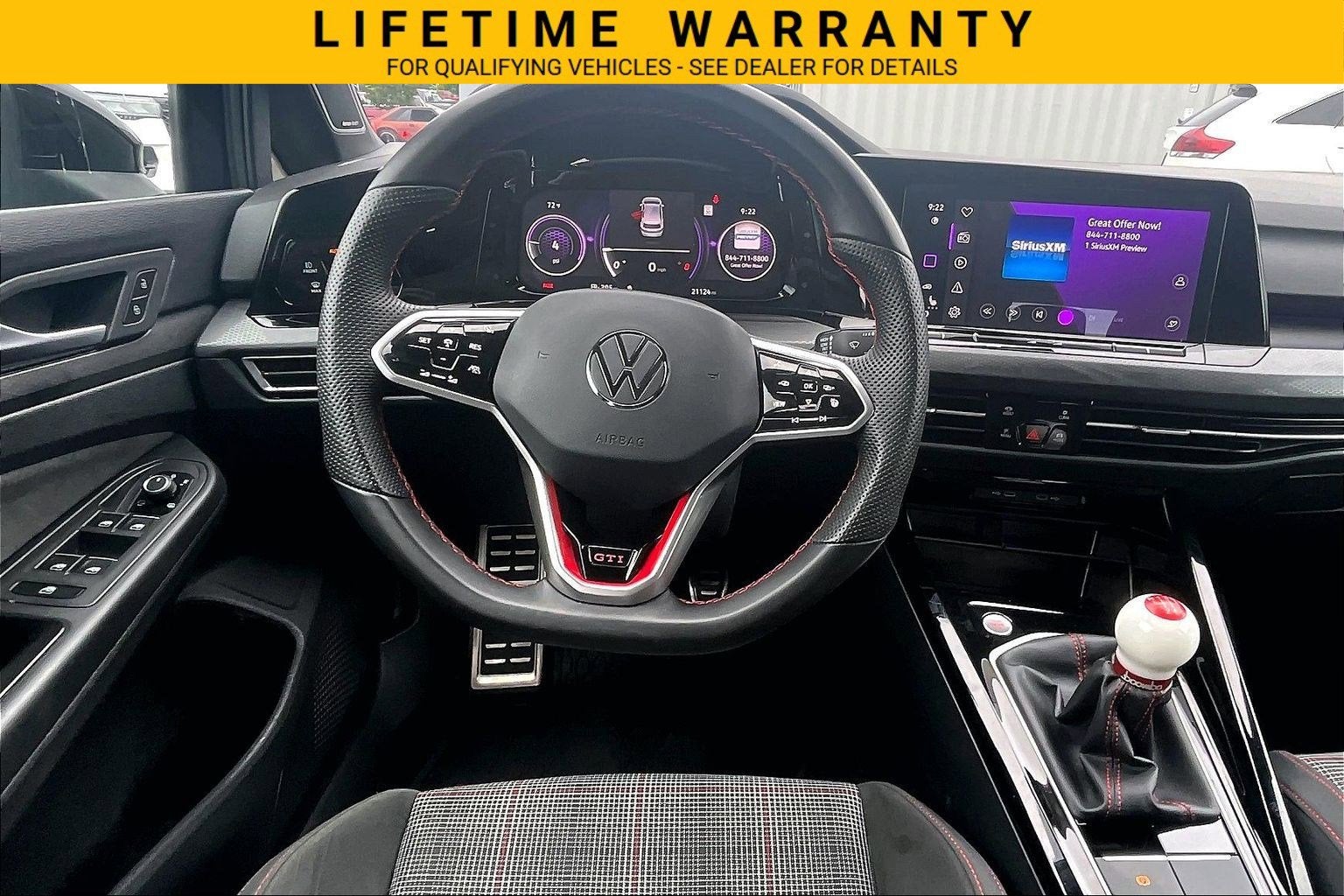 2024 Volkswagen Golf GTI 380 SE