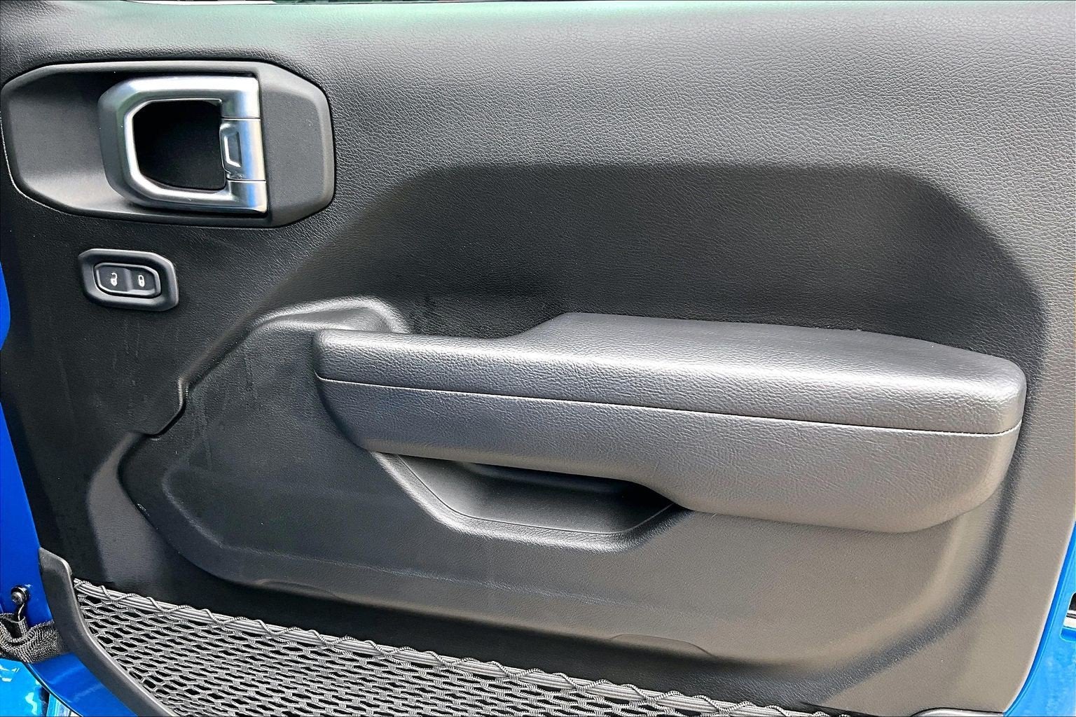2023 Jeep WRNGLR 4DR Sport