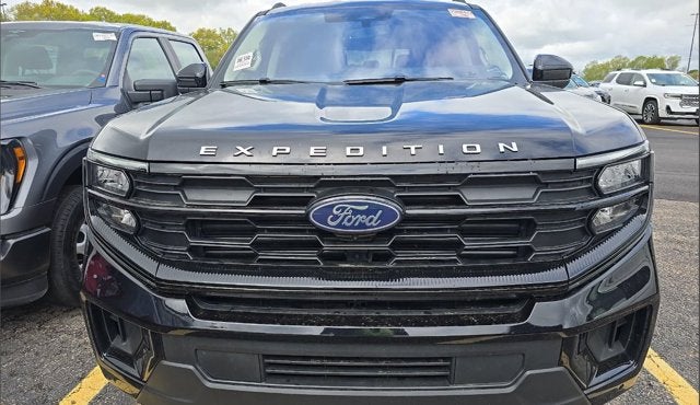 2025 Ford Expedition Active LUXURY SUV
