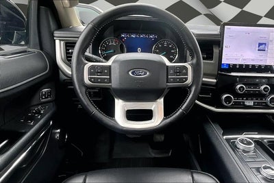 2023 Ford Expedition XLT BLACK EDITION PANO ROOF