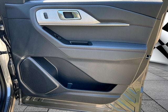 2026 Ford Explorer Active w/100A Pkg
