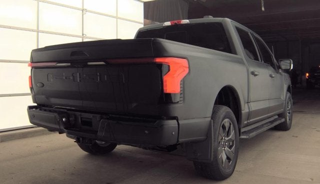 2022 Ford F-150 Lightning LARIAT LONG RANGE PANO ROOF