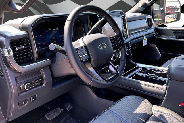 2026 Ford Super Duty F-250 SRW Platinum