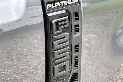 2026 Ford Super Duty F-250 SRW Platinum