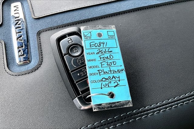 2026 Ford Super Duty F-250 SRW Platinum