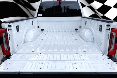 2026 Ford Super Duty F-350 SRW Platinum