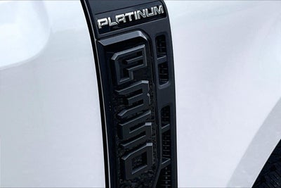 2026 Ford Super Duty F-350 SRW Platinum