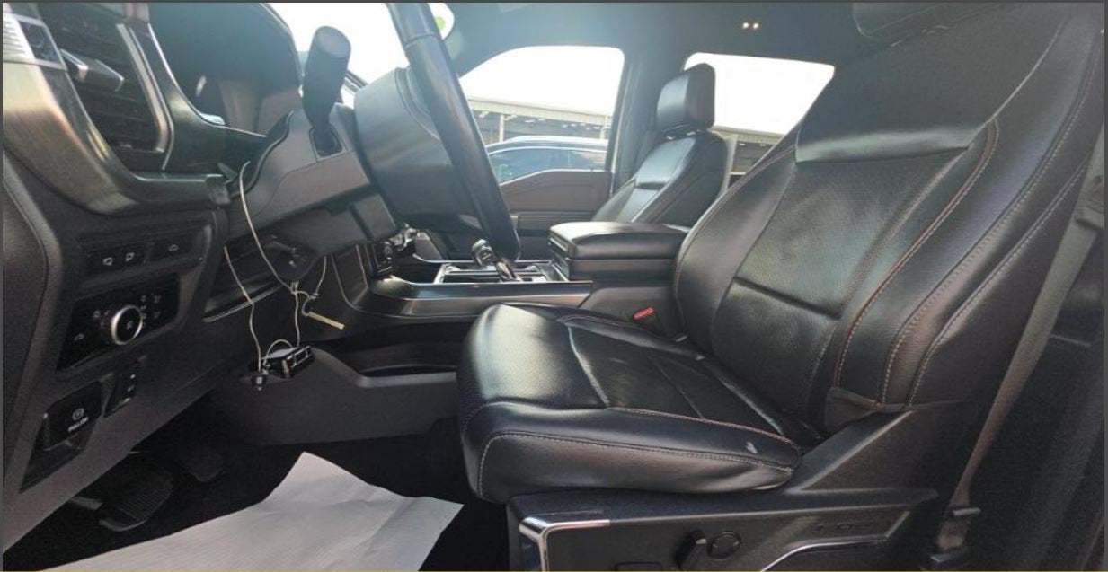 2023 Ford F-150 LARIAT SPORT