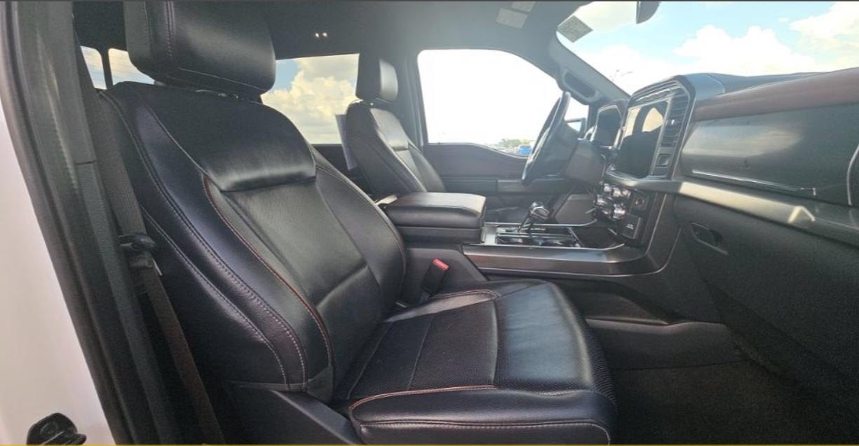 2023 Ford F-150 LARIAT SPORT