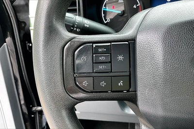 2023 Ford Super Duty F-450 DRW XLT