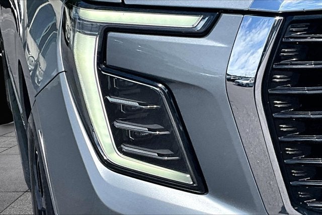 2025 GMC Yukon Elevation