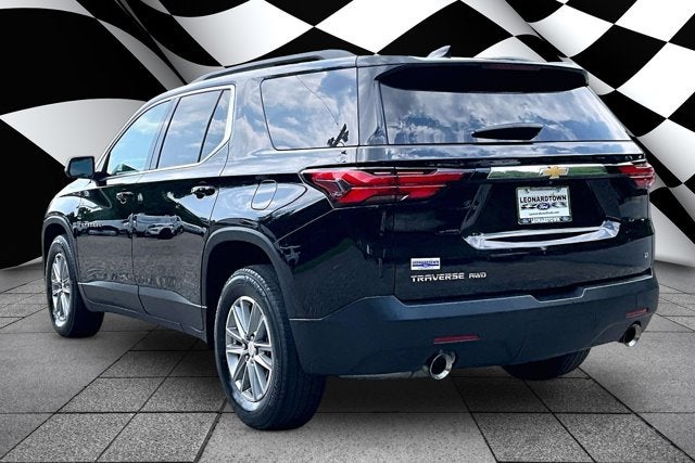 2023 Chevrolet Traverse LT Leather