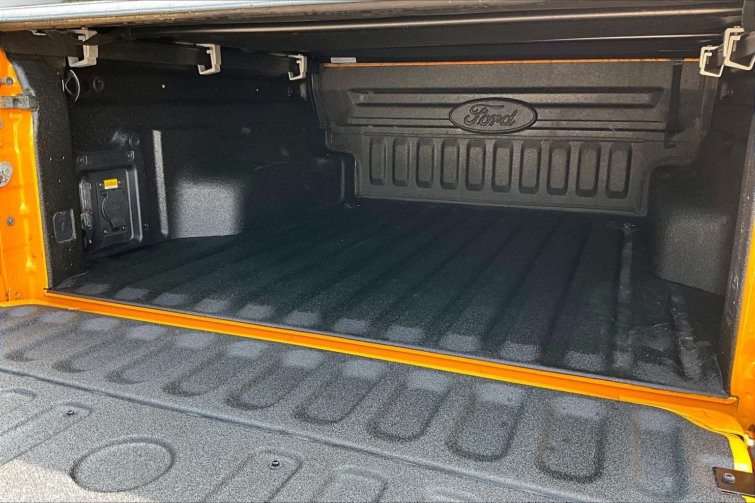 2023 Ford Maverick LARIAT LUXURY PACKAGE