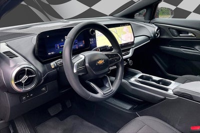 2025 Chevrolet Equinox EV LT