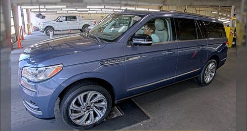 2023 Lincoln Navigator L Reserve REAR ENTERTAINMENT