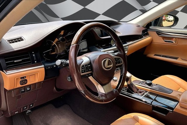 2016 Lexus ES 350 4dr Sdn