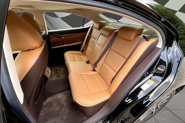 2016 Lexus ES 350 4dr Sdn