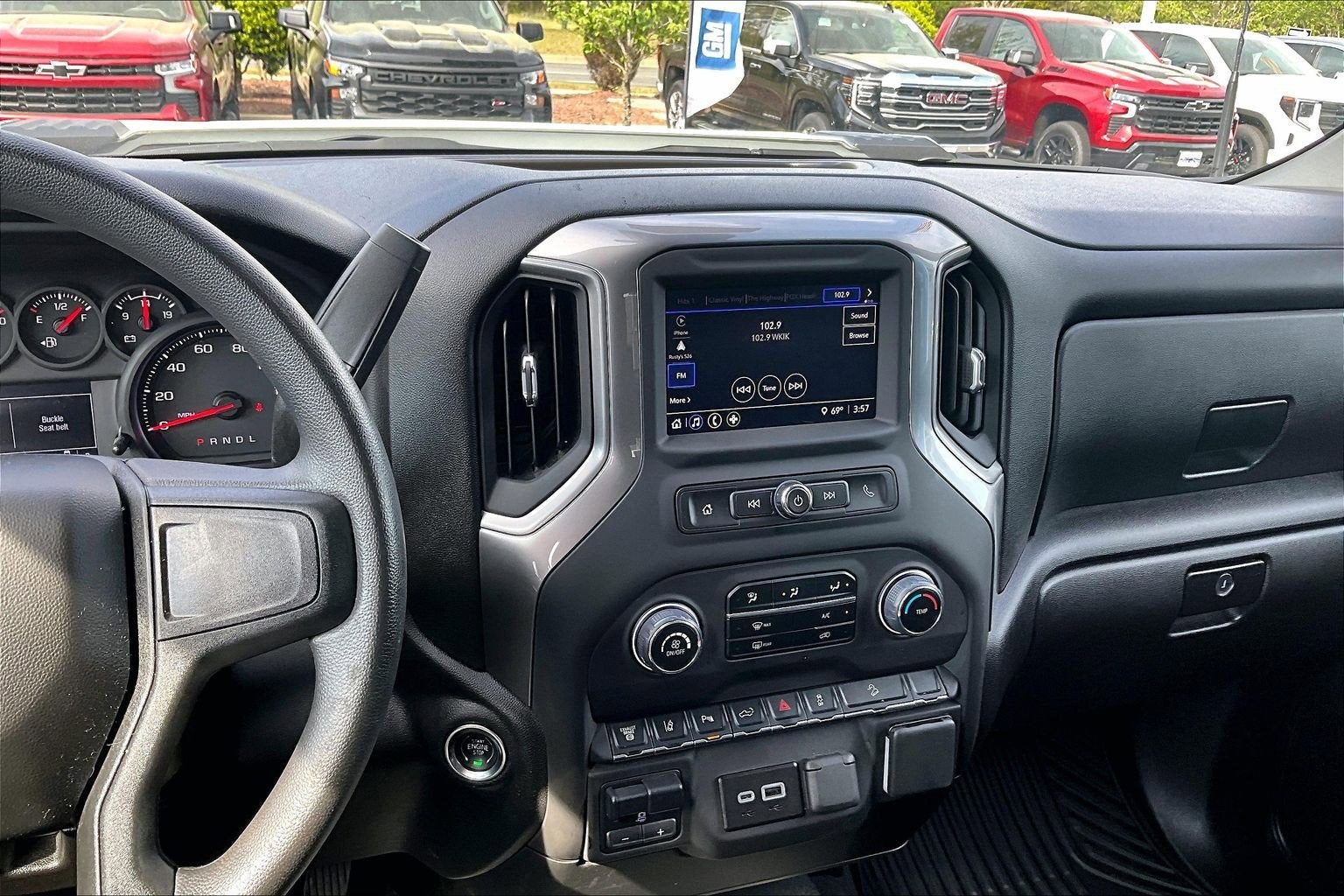 2025 Chevrolet Silverado 2500HD Custom