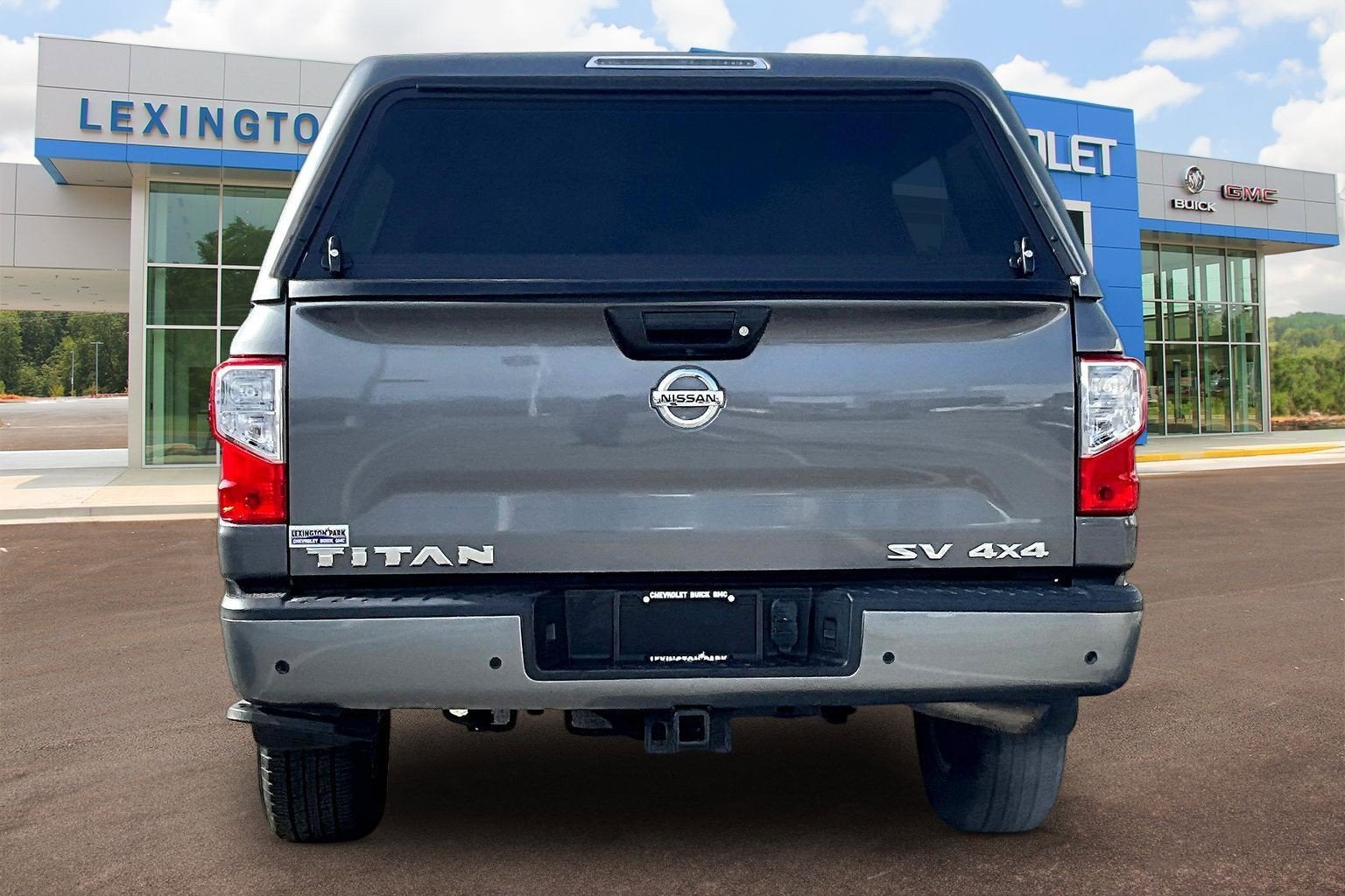 2020 Nissan Titan SV