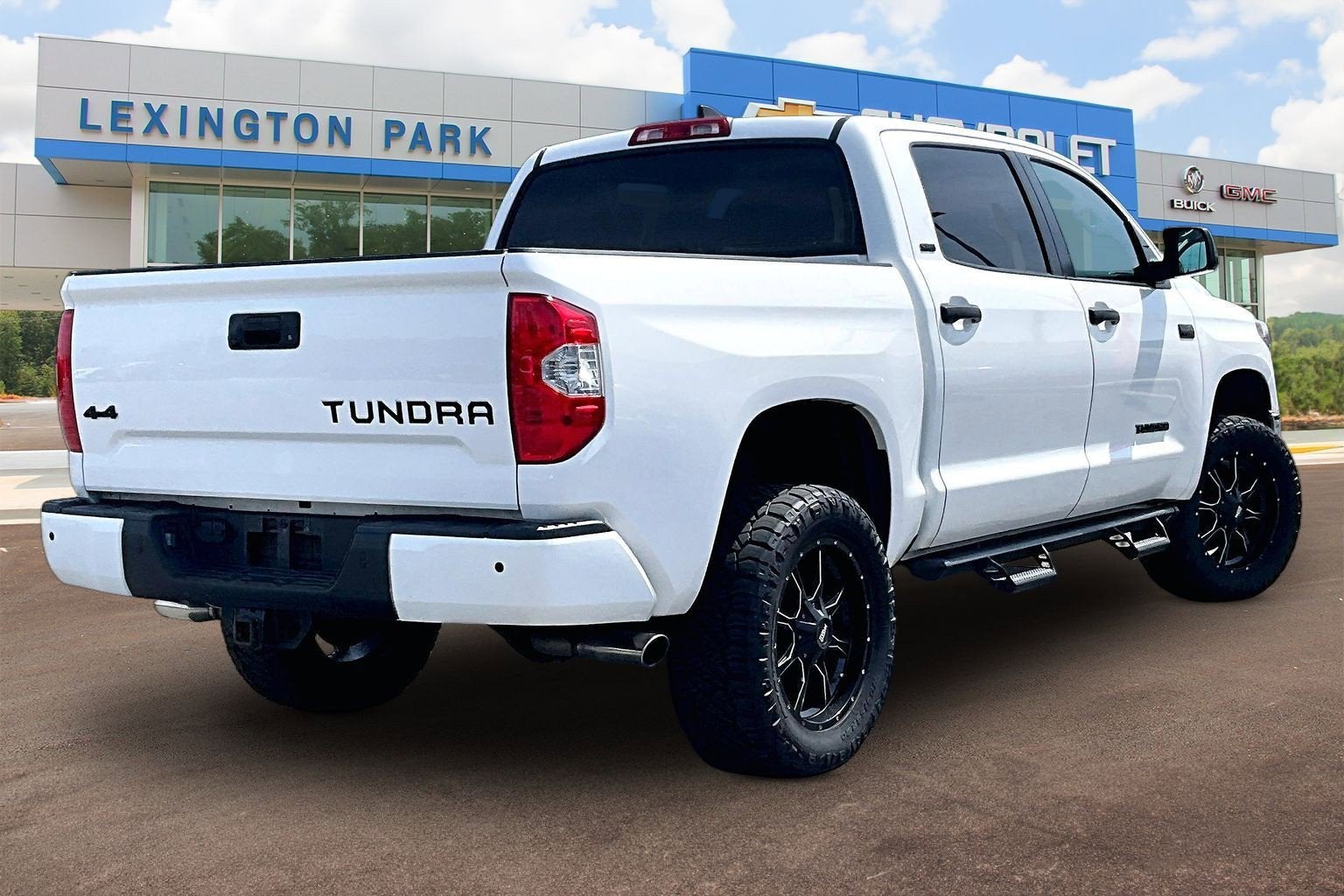 2020 Toyota Tundra 4WD SR5