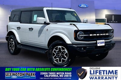 2026 Ford Bronco Outer Banks