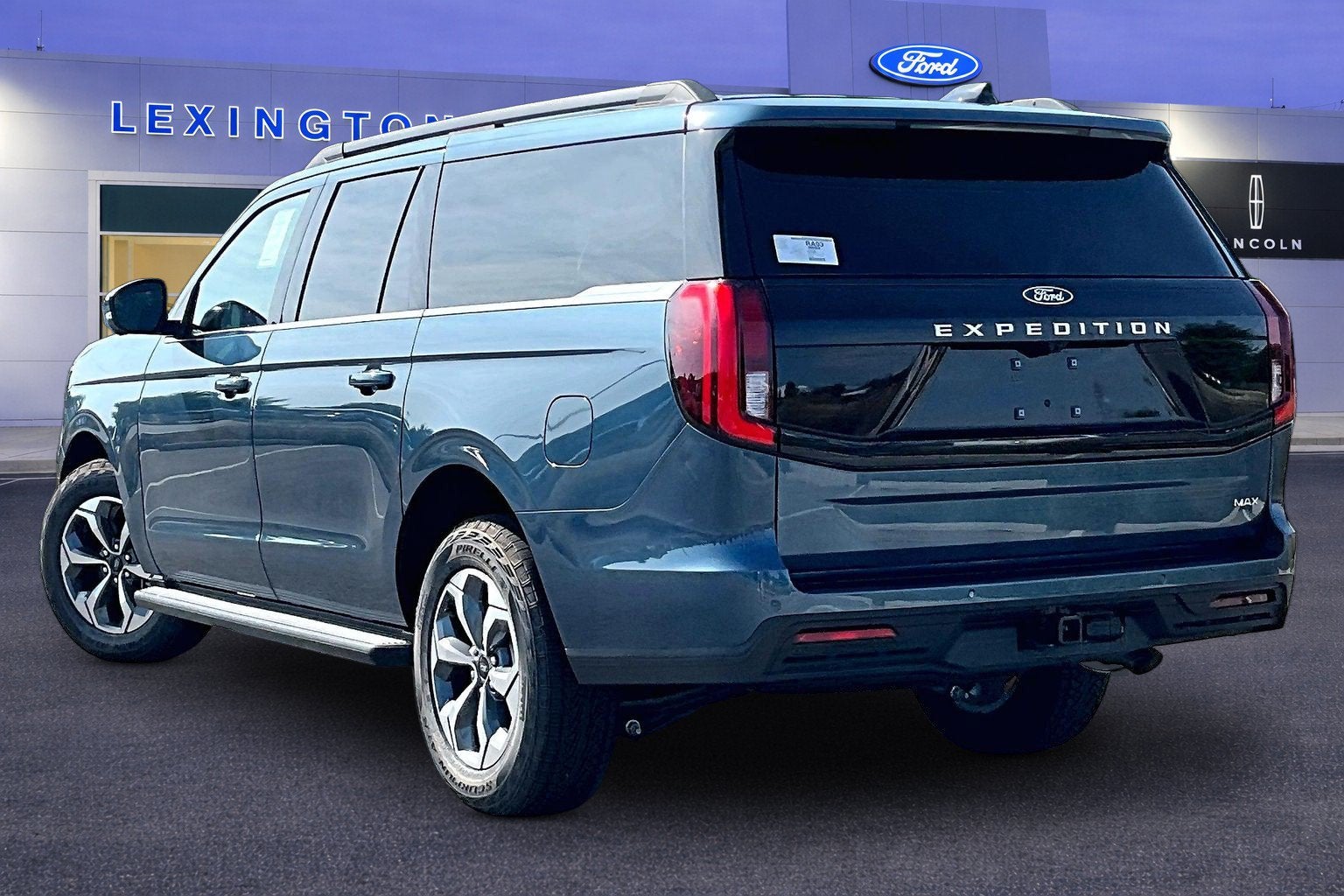 2027 Ford Expedition Max Active