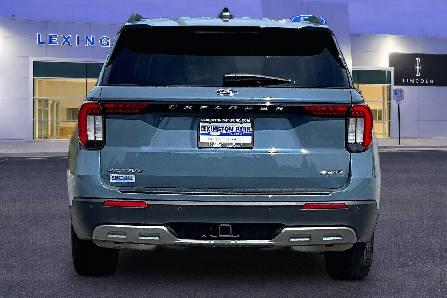 2025 Ford Explorer Active