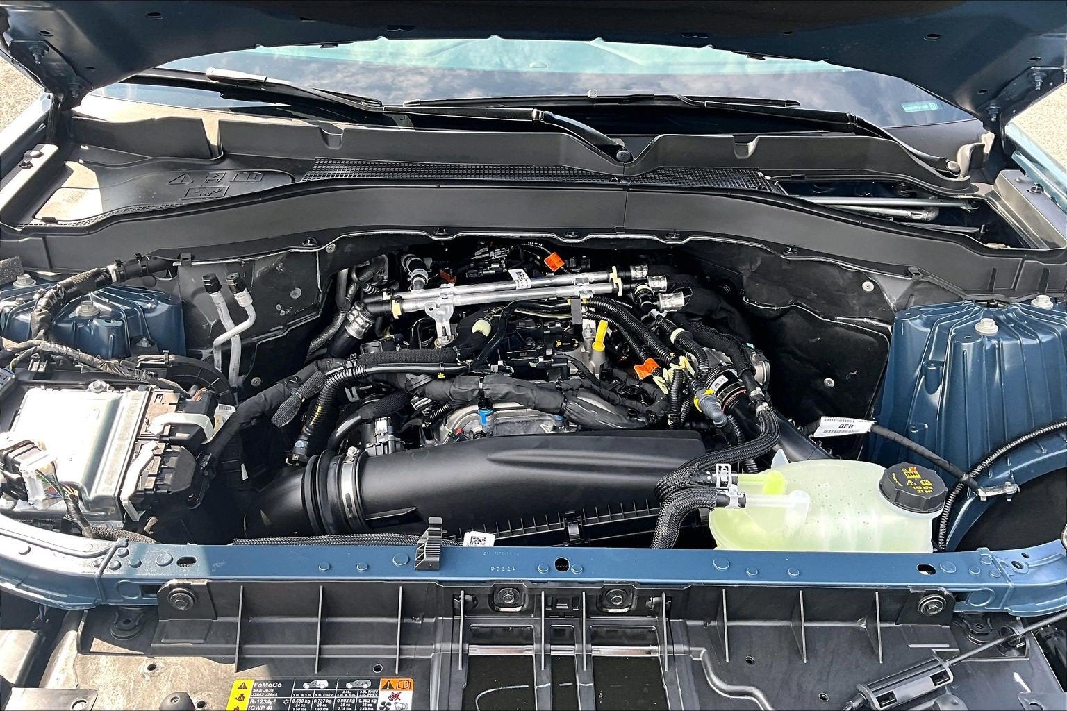 2027 Ford Explorer Active w/200A Pkg