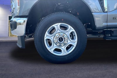 2026 Ford Super Duty F-250 SRW XLT