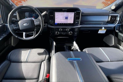 2027 Ford Super Duty F-350 SRW Platinum