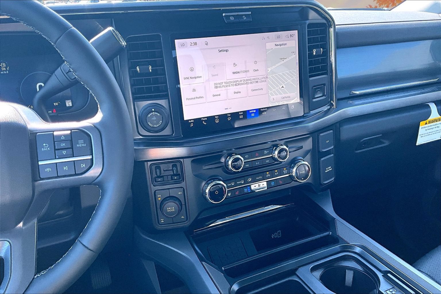 2027 Ford Super Duty F-350 SRW LARIAT