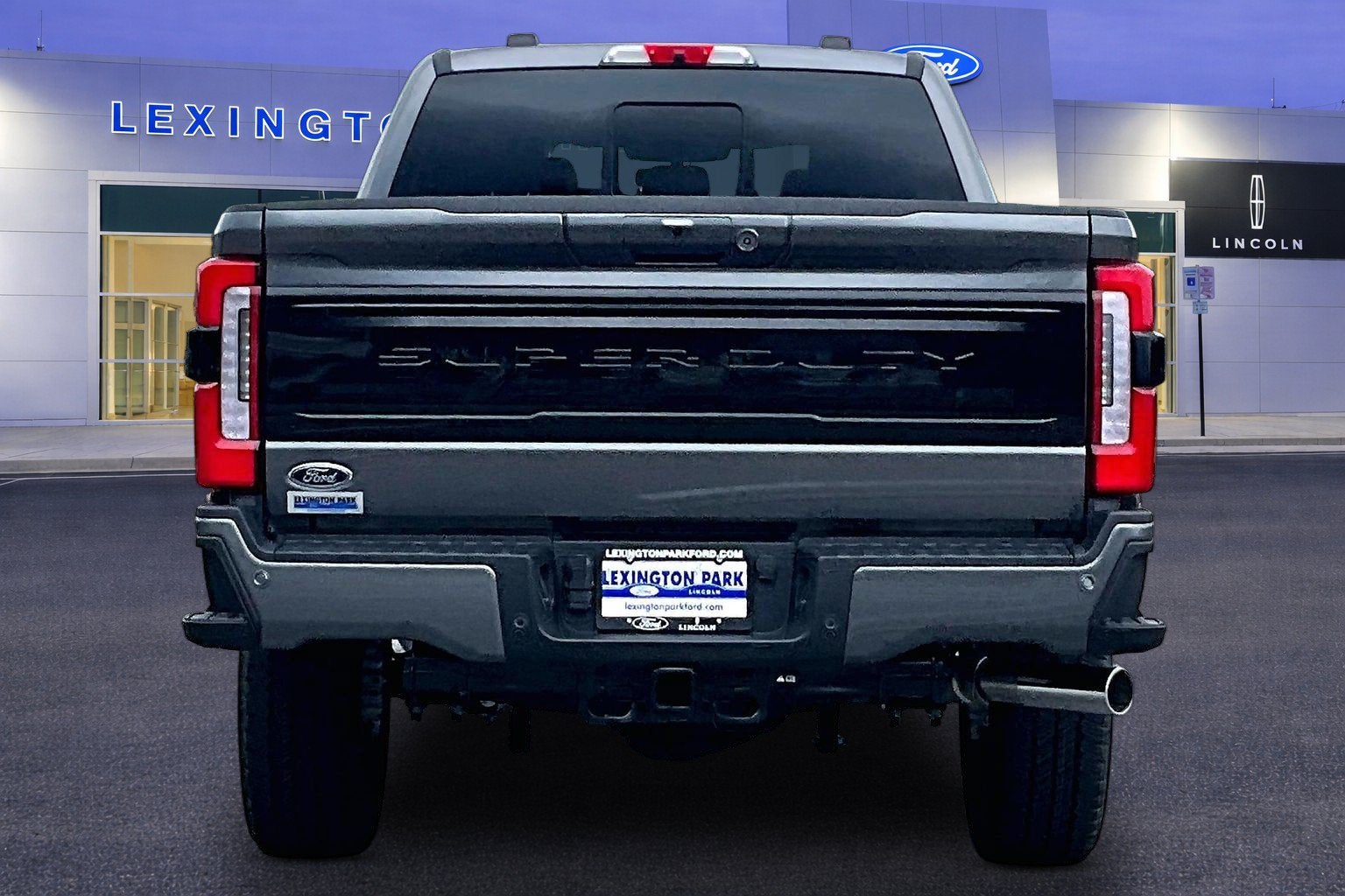 2026 Ford Super Duty F-350 SRW Platinum