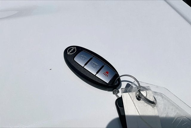 2022 Nissan Frontier S