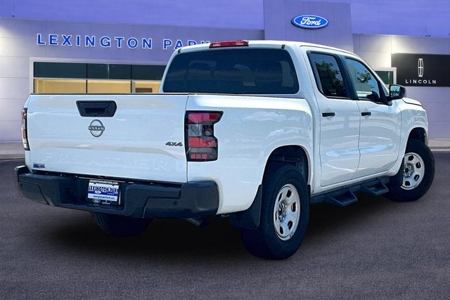 2022 Nissan Frontier S