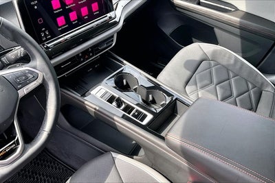 2025 Volkswagen Atlas 2.0T Peak Edition