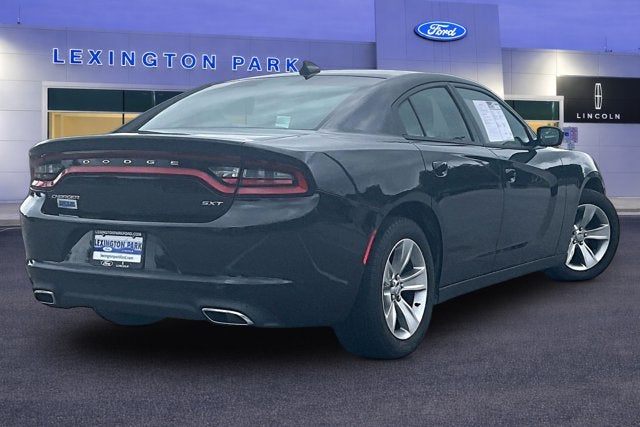 2015 Dodge Charger SXT